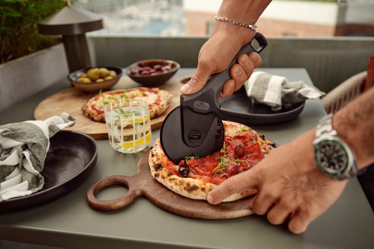 Najczęstsze błędy przy pieczeniu pizzy – dlaczego pizza nie wychodzi?
